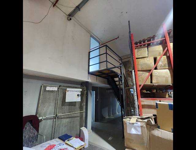 3,312M² WAREHOUSE FOR SALE IN BONELA